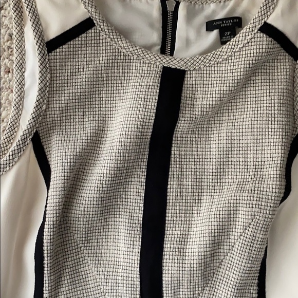Ann Taylor Sleeveless Dress - Picture 3 of 12